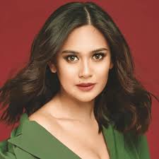 The much-awaited Star Magic Catalogue 2019 is finally here! Grab yours now  at ABS-CBN Store! And don't forget to catch the 3-part The Making of Star  Magic Catalogue