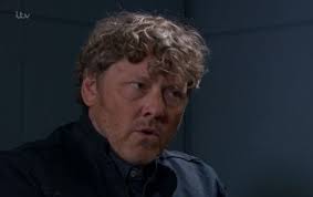 Emmerdale spoilers: Daz and Dan Spencer spark CONCERN as viewers question  bizarre kitchen hack amid Bernice Blackstock affair twist