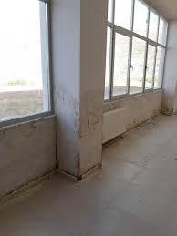 Yahyali Myo Curumeye Terk Edilmis Durumda Bina Modern