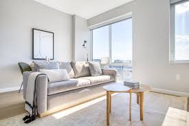 Harlow's artfully designed one, two, and three bedroom apartments and townhomes for rent in washington, dc's navy yard feature 27 contemporary, open floor plans ranging in size from 623 to 1,608 square. 61phf7c9f2kkmm