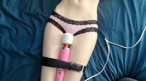 Extreme video showing a good looking chick that orgasms with a vibrator |  amateurest.com