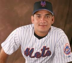 Quien era Geremi Gonzalez ⚾ ? Geremis Segundo González Acosta (Maracaibo, 8  de enero de 1975- 25 de mayo de 2008), más conocido como Geremi González,  fue un beisbolista profesional venezolano, que