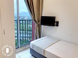 Short driving distance to one utama/ikea/the curve (15 mins), klcc/city center (30 mins) and subang airport (20 mins). Single Room Room4 Divo Block For Rent At The Zizz Damansara North Roomz Asia