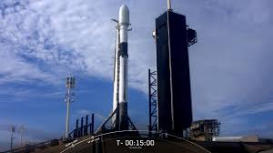 Dragon and falcon 9 second stage, post second stage separation event. Launch Of Spacex Falcon 9 With 60 Starlink Satellites Aborted