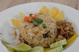Resep cara membuat nasi goreng, salah satu makanan khas indonesia yang sudah mendunia. Resep Nasi Goreng Sederhana Untuk Santapan Saat Sahur Jejak Kehidupan