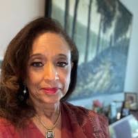 700+ "Sharolyn" profiles