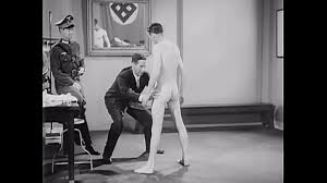 CMNM: Full Body Strip Search - ThisVid.com