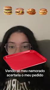 Desafio do Pedido do McDonald's entre Namorados