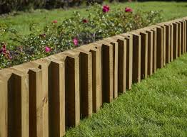 11 superbes bordures de jardin que vous aimeriez bien avoir à la maison. Bordure En Bois Design Et Tendance Pour Votre Jardin Designinspiration Garden Tendance Bordure Bois Bordure Bois