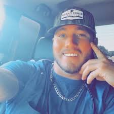 Tiffanie White (@whitet49)