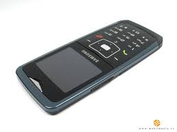 Samsung U100 review: Razor sharp: Music ...