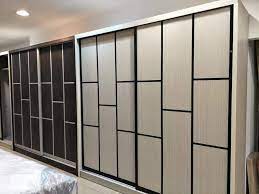 Almari besar ukir adalah produk lemari yang berukuran besar yang bisa menampung banyak dan untuk info lebih lanjut tentang almari besar ukir atau produck furniture yang lainnya, kami siap. Almari Baju Besar 8x8 Hitam Ke Putih J F Online Furniture Mall Facebook