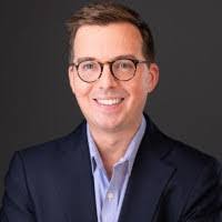 Dora Beam's Instagram, Twitter & Facebook