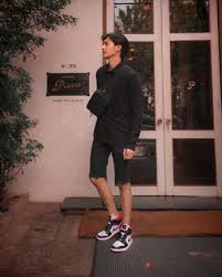 Sesudah jadi semuanaya kita potong sesuai kemauan dan si. Ootd Gaya Casual Cowok Yang Kekinian Dan Lagi Hits