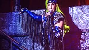Lady gaga has kicked off her hugely anticipated 'born this way ball' tour in south korea. Lady Gaga Live In Toronto 2013 Hair Born This Way Ball Youtube