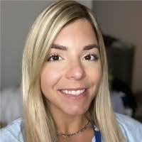 Jennifer Basile's Instagram, Twitter & Facebook