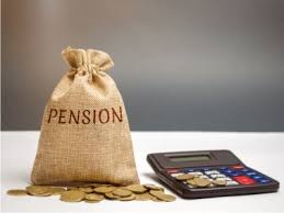 Cu alte cuvinte, în 2019 toţi pensionarii care au pensia minimă vor primi aceiaşi majorare indiferent de anii lucraţi. Bine De È™tiut La Inceput De An Pensii 2020 In Acest An CreÈ™te Punctul De Pensie È™i Cum PoÈ›i Afla Online Data PensionÄƒrii