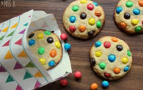 Gourmet cookies to your event or doorstep. M M Cookies Wenn S Bunt Werden Soll