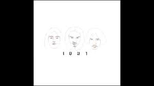 The song exemplifies the reggae rock/new wave style of early police. Yena à¸•à¸³à¸£à¸§à¸ˆ Police Chords Chordify