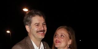 Το κείμενο της καταγγελίας τους κατά του γνωστού ηθοποιού. Lena Drosakh Ta Gene8lia Ths Egkymonoysas Kai Oi Tryferes Celebrities Eidhseis