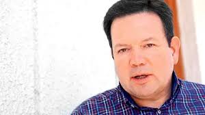 Hipertensos y otros con males cardiacos deben cambiar medicamento