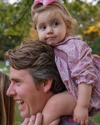 Step inside the beautiful 1800s Beacon Hill home of Melissa Fetter, owner  of the beloved @beaconhillbooksandcafe. 📚 A stunning blend of historic  charm and contemporary flair, her space is layered with treasures