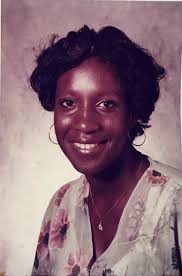 Can someone combine three pictures into one photo?