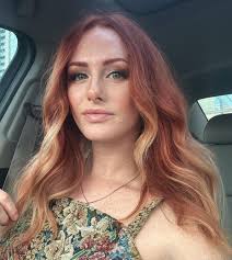 Happy birthday to the most generous, caring, and hard-working woman I know,  my momma @diane.cramer.71