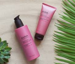 Ahava mineral hand cream cactus & pink pepper. Giveaway Review Ahava Cactus Pink Pepper Mineral Hand Cream Mineral Body Lotion And Dry Oil Body Mist Beautystat Com