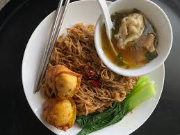 Kat mana nak cari mee hailam yang sedap agaknya ye…. Resepi Mee Kicap Chinese Ala Adam Corrie Viral Resepi My