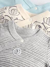 Freeze both cakes before cutting and frosting. Sites Asda Site In 2021 Pack Baby Baby Supplies Baby George