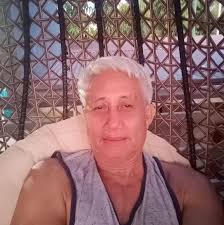 Tano/ Nata daa ta an mga nahihiling tang mga retrato kan mga babaye kaidto  na warang nag-uulok