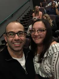 Willy loves movies ❤️ murr