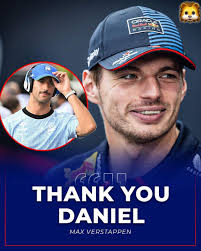 Ride onboard as Lewis Hamilton flies around Marina Bay, claiming the DHL  Fastest Lap in Singapore! 🇸🇬 http://f1.com/DHL-FastestLap