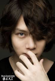 Pin By Maggie Chau On Blue Eyed Korean Idols 3 Heechul Kim Heechul Super Junior
