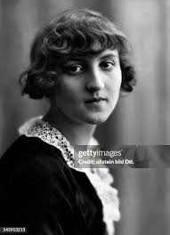 9,468 Nee Stock Photos, High-Res Pictures, and Images