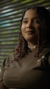 Esmeralda, cuenta su testimonio en el video de “Bendito Amor”, y este el  intro. ♥️, Después de una vida muy difícil, después de caer en los vicios,  en el tráfico y consumo de drog@s, y en todo tipo de ...