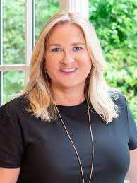 Annie Holdreith, Associate Real Estate Broker