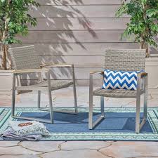 Shopping for stylish and comfortable patio chairs can be an overwhelming process. Aluminum Patio Chairs You Ll Love In 2021 Visualhunt
