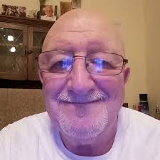 you are so beautiful the age it's number your personality mater just be who  you are the rest will follow nice to see you