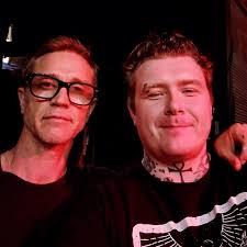 Finally got to see and meet one of my favourite nu-metal bands the other  month, after waiting so long to. Drowning Pool 🤘 I also love when they  have Ryan McCoombs front