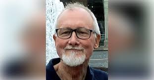 Paul Lesperance's Instagram, Twitter & Facebook