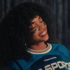 Post di apprezzamento per Juliana Porter 💜 : r/XOKittyNetflix