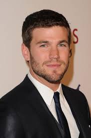 Austin Stowell Pictures and Photos