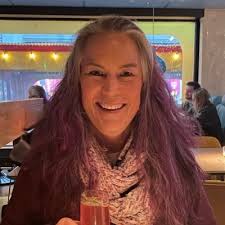 Alison Black (@seacoastrunner)