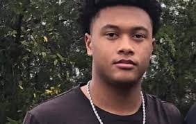 Paul Isley's Instagram, Twitter & Facebook