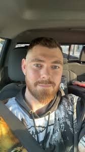 Heyo there good people. All my friends are already playing rivals so can I  add some of you for the event? Drop your uid in comments and thank you in  advance 🙃