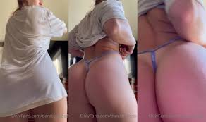 Danicooppss Reveals Big Ass In G-String | PimpBunny