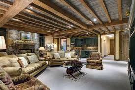 When you get to finishing the ceiling of your basement, there are a lot of things to keep in mind. Top 60 Besten Kellerdecke Ideen Im Erdgeschoss Schlichten Designs Deutsch Style Rustic Basement Basement Ceiling Low Ceiling Basement