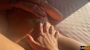 Como fazer uma mulher gozar apenas com carícias suaves ... Eu te conto  tudo! Tente... 4K FullHD